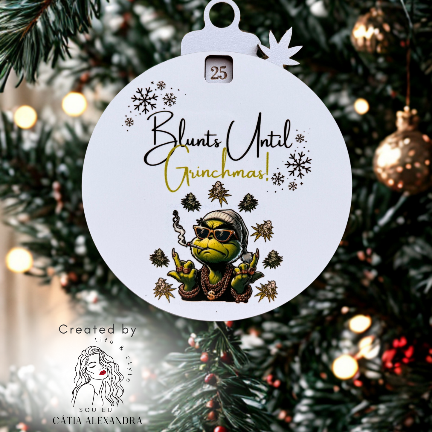 Com muito humor o grinch, conta os dias até ao grinchmas