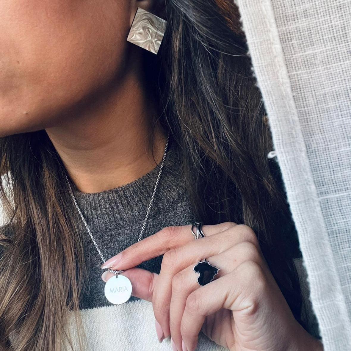 Fio AURA – Medalha Redonda Personalizável_
