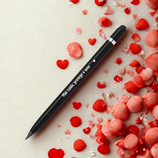 Lápis Infinito – “Mãe cuida, protege e ama”