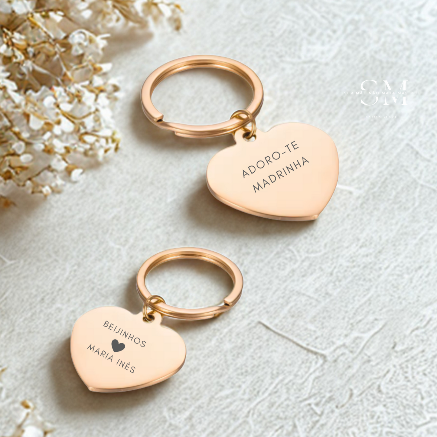 Porta chaves em forma de coração, personalizado para oferecer à madrinha